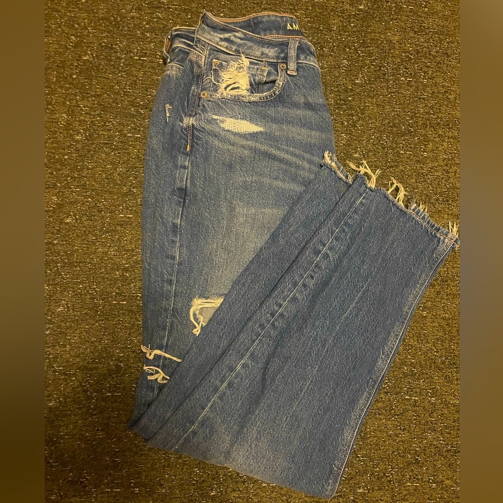 American Eagle mom jeans size 8
